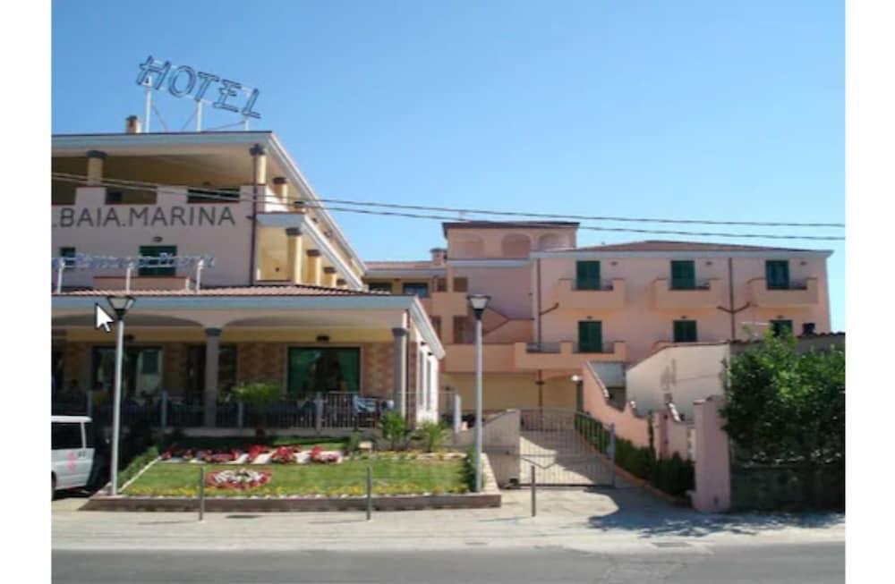 Hotel Baia Marina Orosei Eksteriør bilde