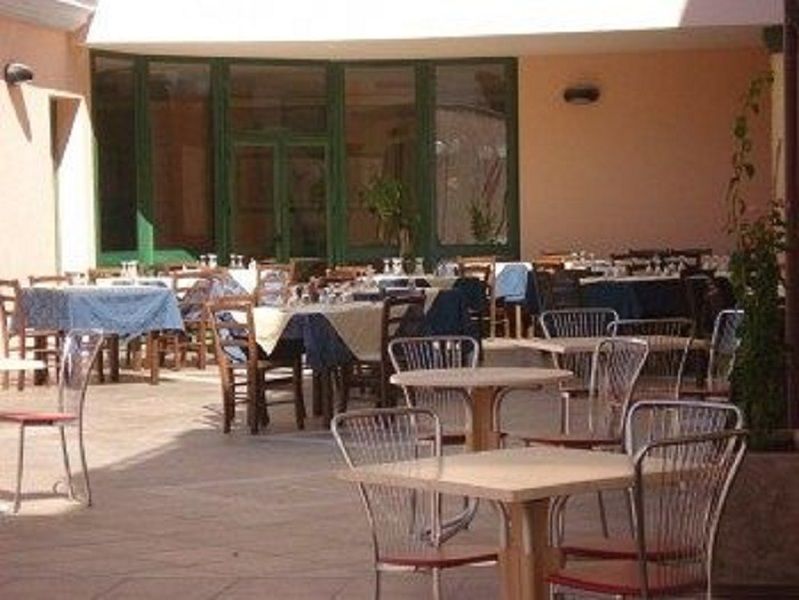 Hotel Baia Marina Orosei Eksteriør bilde