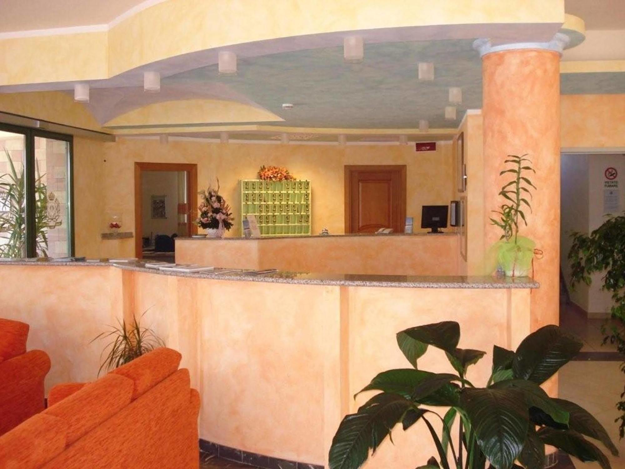 Hotel Baia Marina Orosei Eksteriør bilde